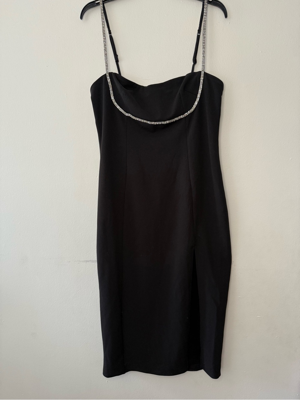Lulus Upscale Flirt Black Rhinestone Sleeveless Bodycon Midi